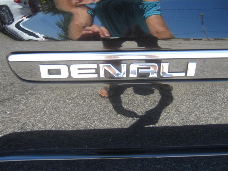 GMC Acadia Denali 2016