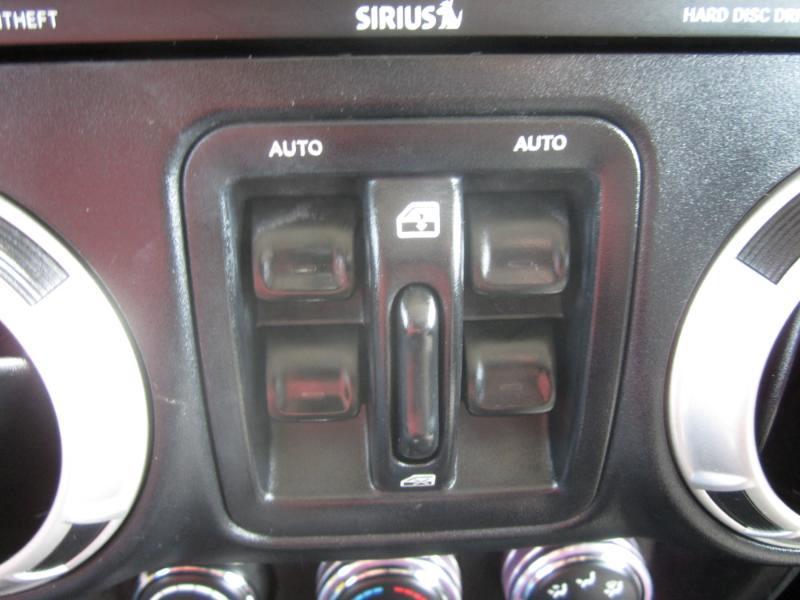 Jeep Wrangler 4WD 4dr Unlimited Sahara 2017