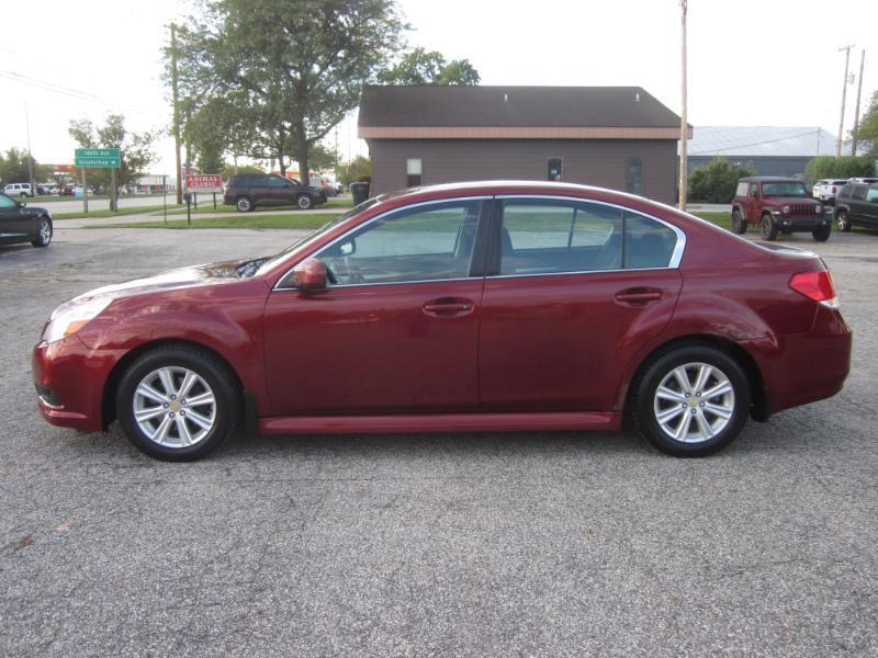 Subaru Legacy 2.5i Premium 2011