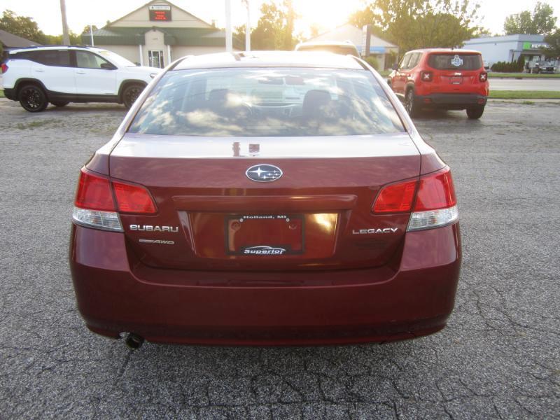 Subaru Legacy 2.5i Premium 2011
