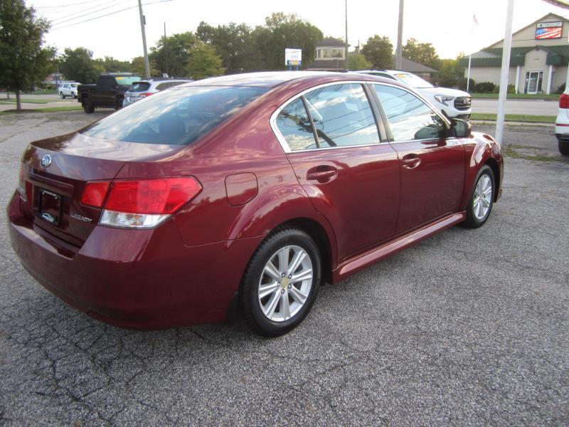 Subaru Legacy 2.5i Premium 2011