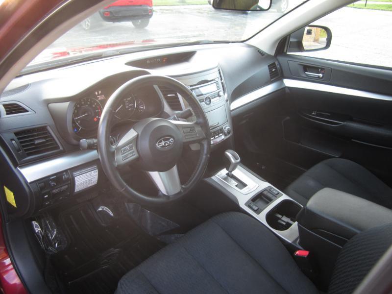 Subaru Legacy 2.5i Premium 2011