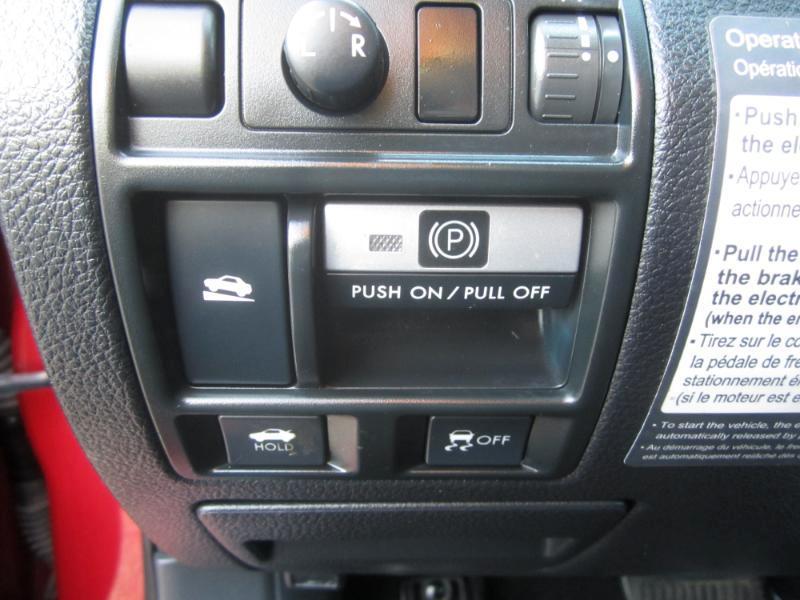Subaru Legacy 2.5i Premium 2011