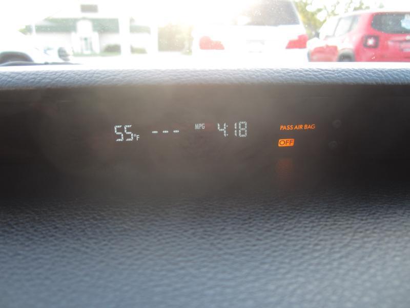 Subaru Legacy 2.5i Premium 2011