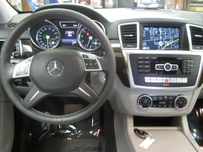 Mercedes-Benz M-Class ML350 4MATIC 2014