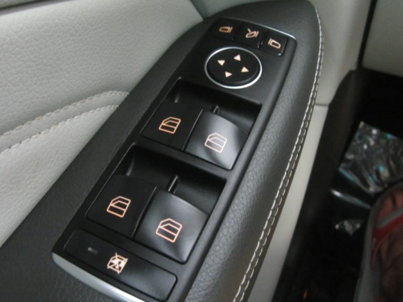 Mercedes-Benz M-Class ML350 4MATIC 2014