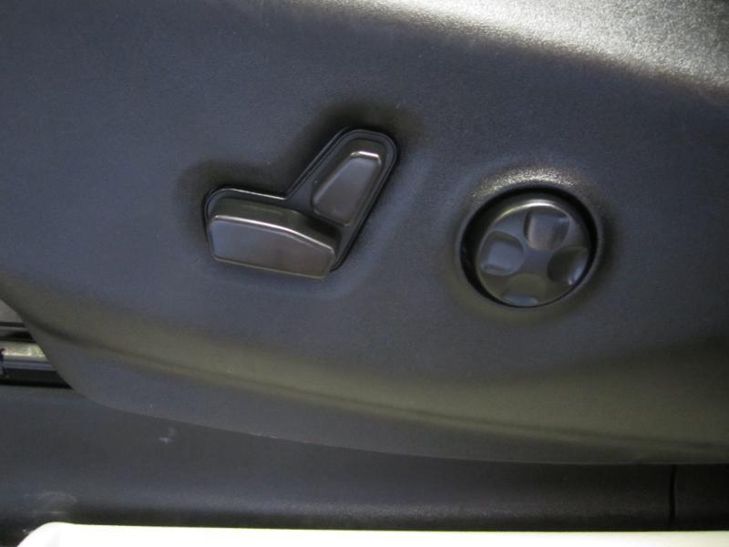 Chrysler Voyager LX 2023