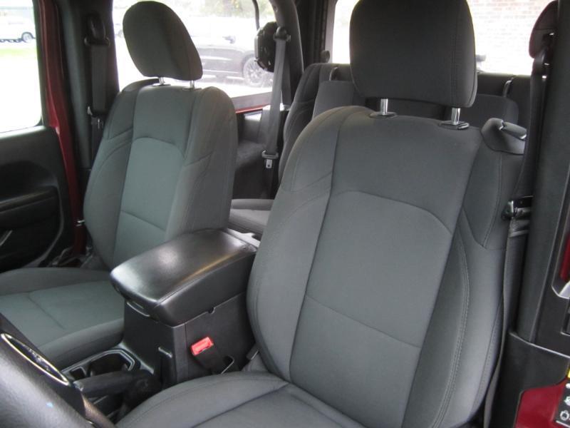 Jeep Wrangler 4WD 2dr Sport 2021