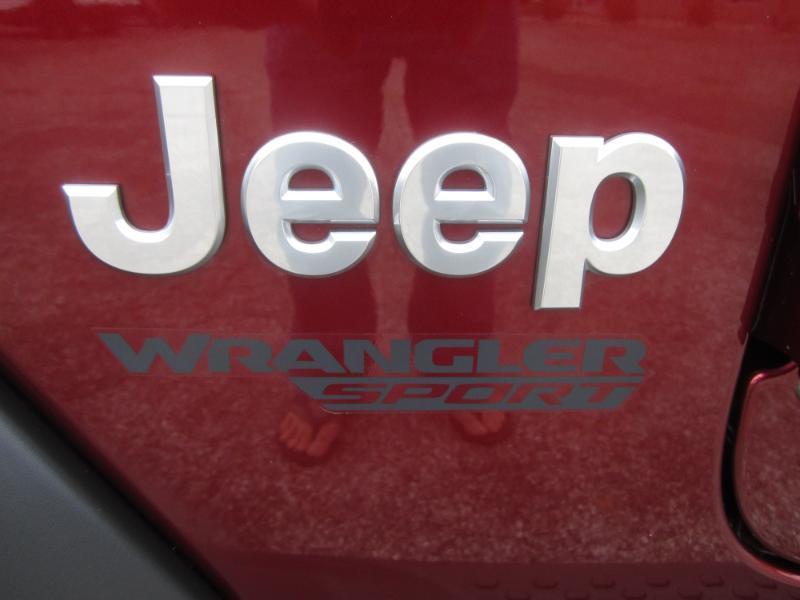 Jeep Wrangler 4WD 2dr Sport 2021