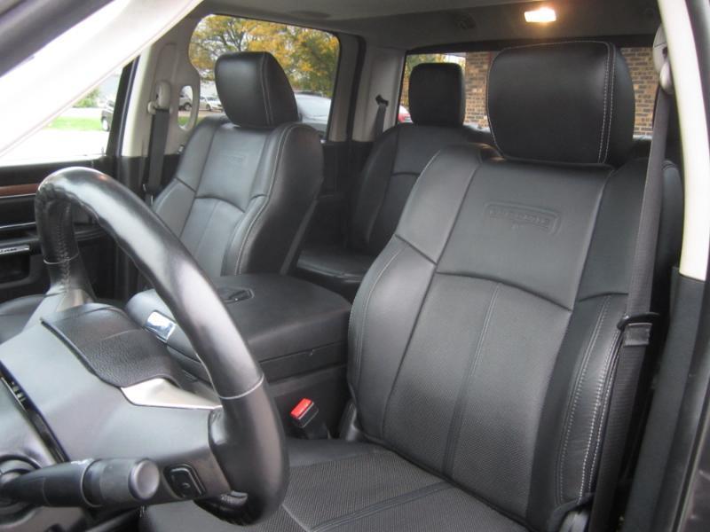 RAM 1500 Laramie Crew Cab 4WD 2018