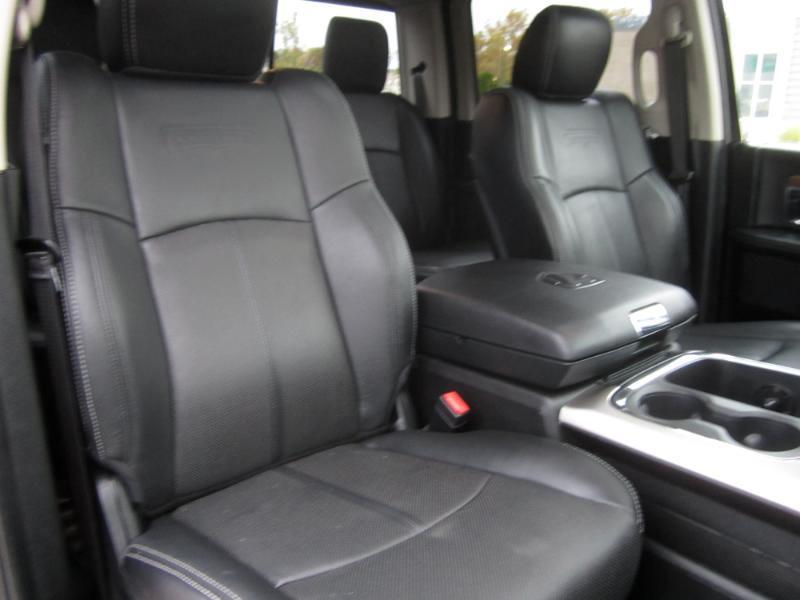 RAM 1500 Laramie Crew Cab 4WD 2018