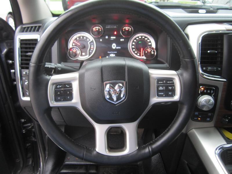 RAM 1500 Laramie Crew Cab 4WD 2018