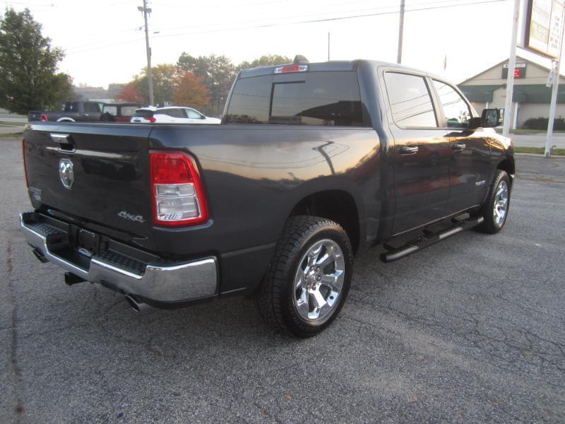 RAM 1500 Big Horn Crew Cab 4WD 2019