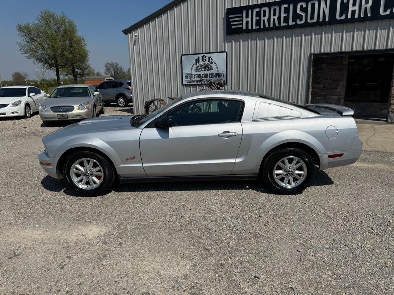 Ford Mustang V6 Standard Coupe 2006