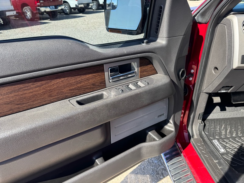 Ford F-150 Lariat SuperCrew 4WD 2014 Ford F-150 Lariat SuperCrew 4WD 2014