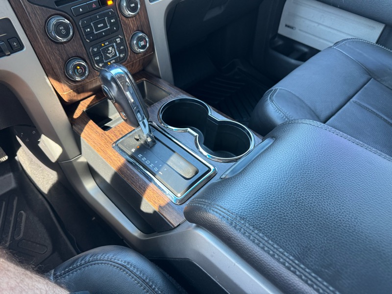 Ford F-150 Lariat SuperCrew 4WD 2014 Ford F-150 Lariat SuperCrew 4WD 2014