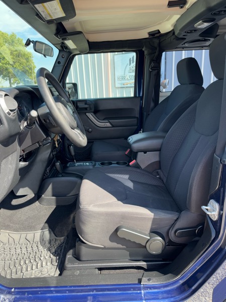 Jeep Wrangler Sport 4WD 2013 Jeep Wrangler Sport 4WD 2013