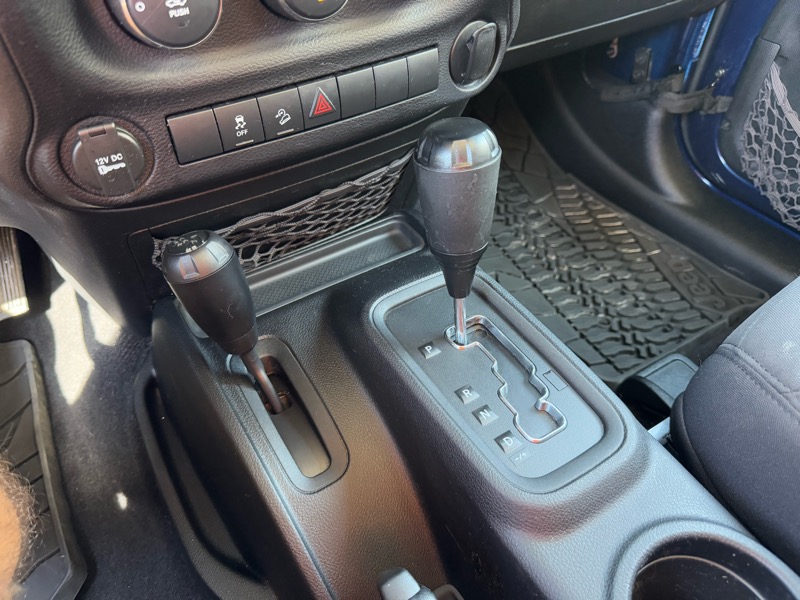 Jeep Wrangler Sport 4WD 2013 Jeep Wrangler Sport 4WD 2013