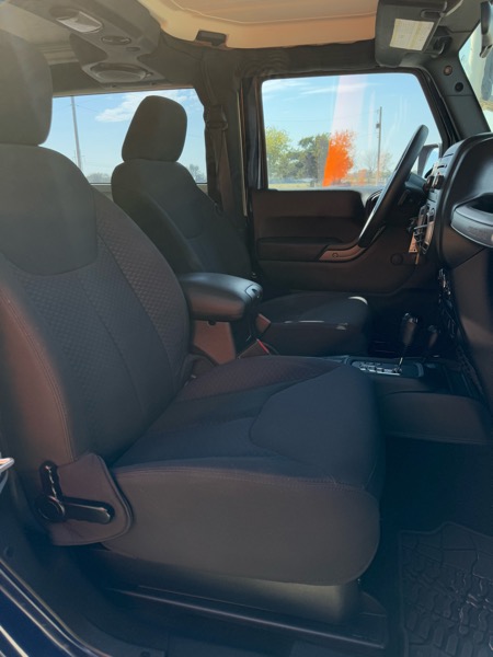 Jeep Wrangler Sport 4WD 2013 Jeep Wrangler Sport 4WD 2013