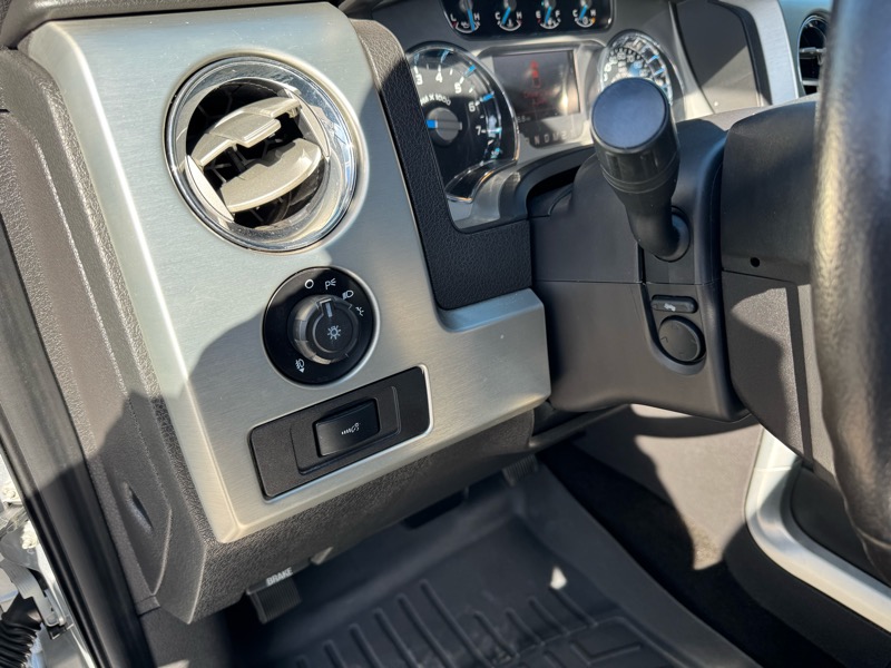 Ford F-150 Platinum SuperCrew 4WD 2014