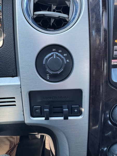 Ford F-150 Platinum SuperCrew 4WD 2014