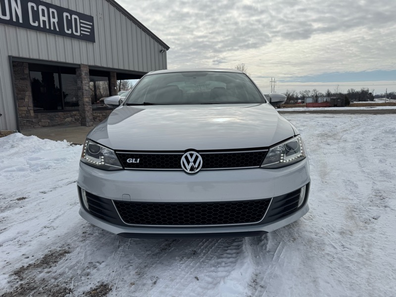 Volkswagen Jetta  2013