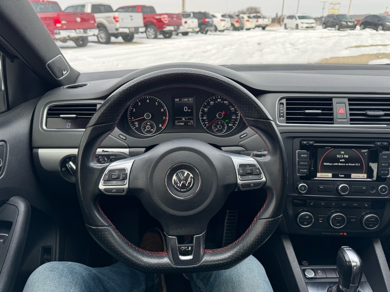 Volkswagen Jetta  2013