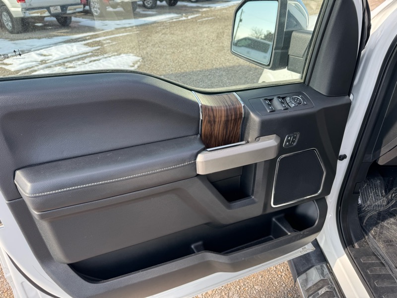 Ford F-150 Lariat SuperCrew 4WD 2020