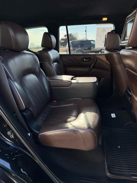 Infiniti QX80 AWD Limited 2015