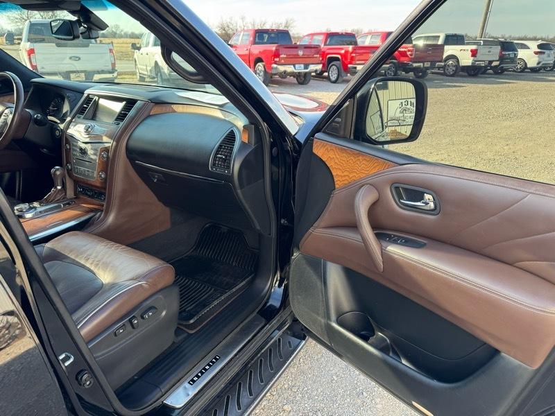 Infiniti QX80 AWD Limited 2015