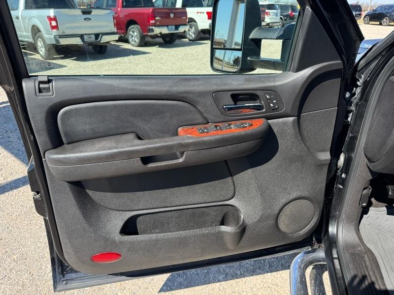 Chevrolet Silverado 3500HD LTZ Crew Cab DRW 4WD 2009