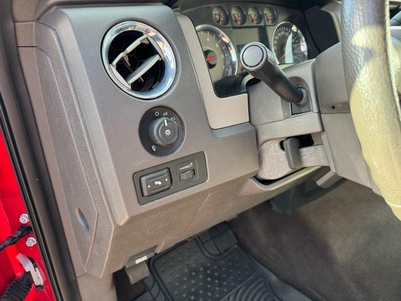 Ford F-150 XLT SuperCrew 4WD 2010