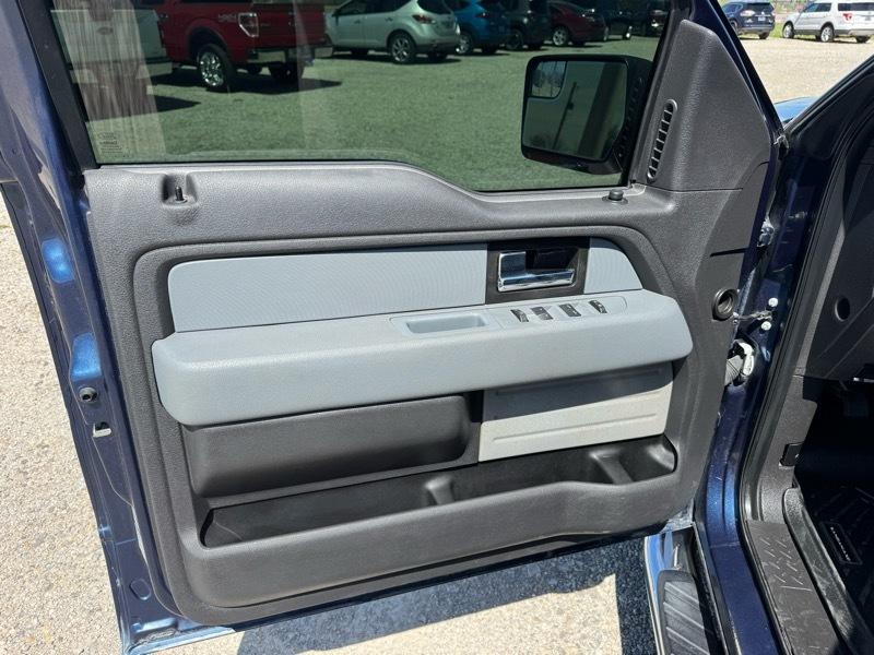 Ford F-150 XLT SuperCrew 4WD 2013