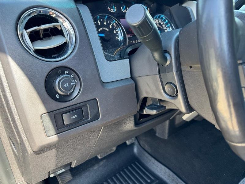 Ford F-150 XLT SuperCrew 4WD 2013