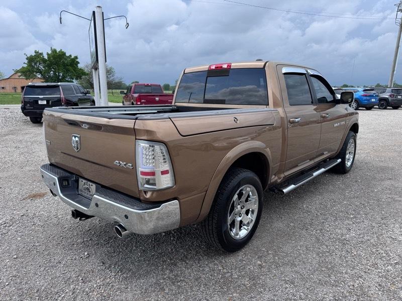 RAM 1500 Laramie Crew Cab 4WD 2012