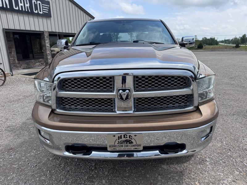 RAM 1500 Laramie Crew Cab 4WD 2012