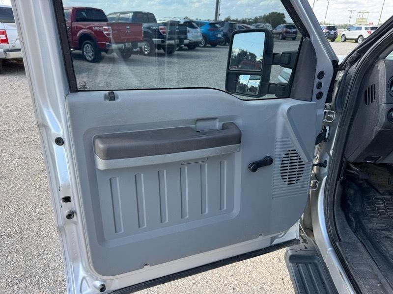 Ford F-250 SD XL Crew Cab 2WD 2016