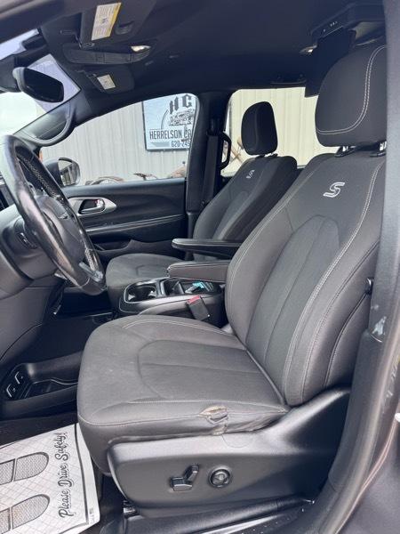 Chrysler Pacifica  2019