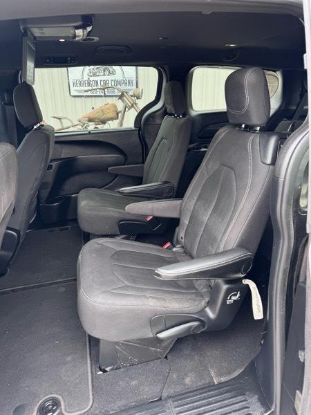 Chrysler Pacifica  2019