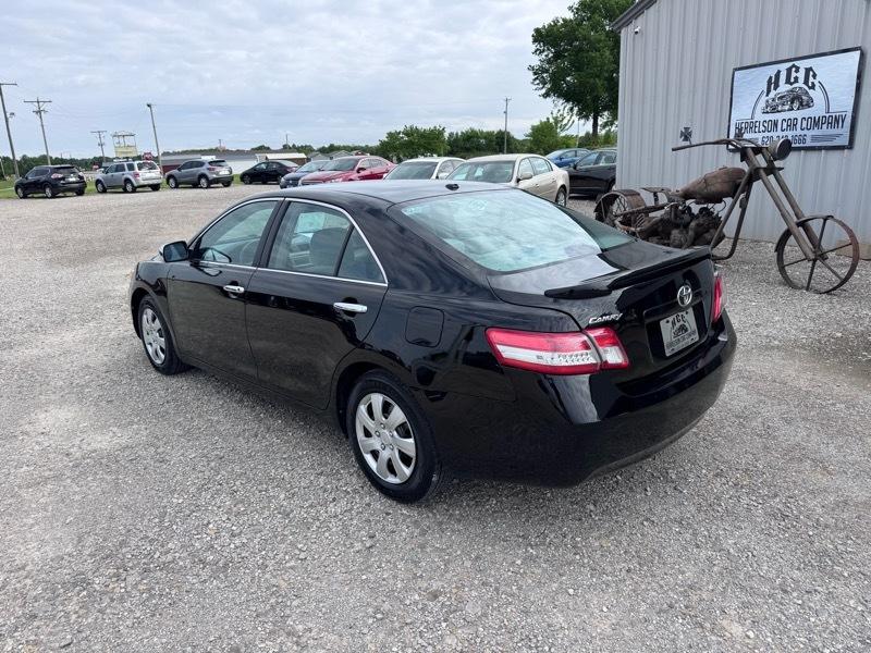 Toyota Camry LE 2011