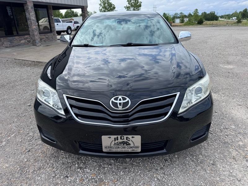 Toyota Camry LE 2011