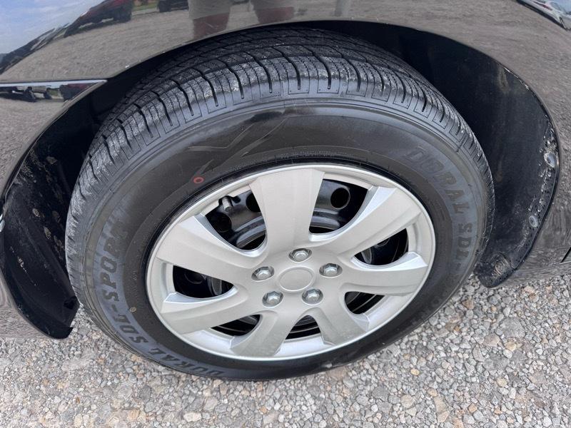 Toyota Camry LE 2011