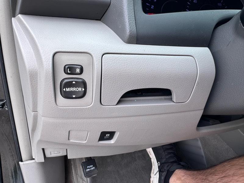 Toyota Camry LE 2011