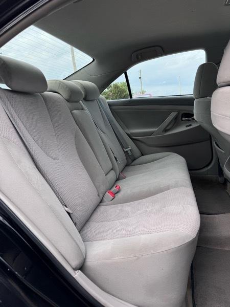 Toyota Camry LE 2011