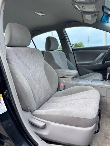 Toyota Camry LE 2011