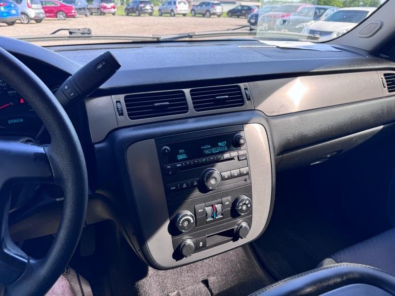Chevrolet Tahoe SSV 4WD 2012