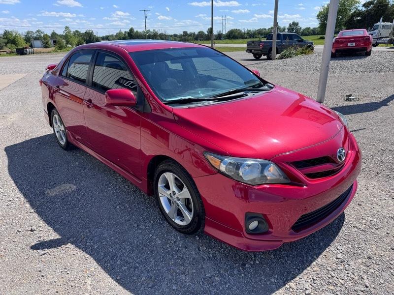 Toyota Corolla S 2011