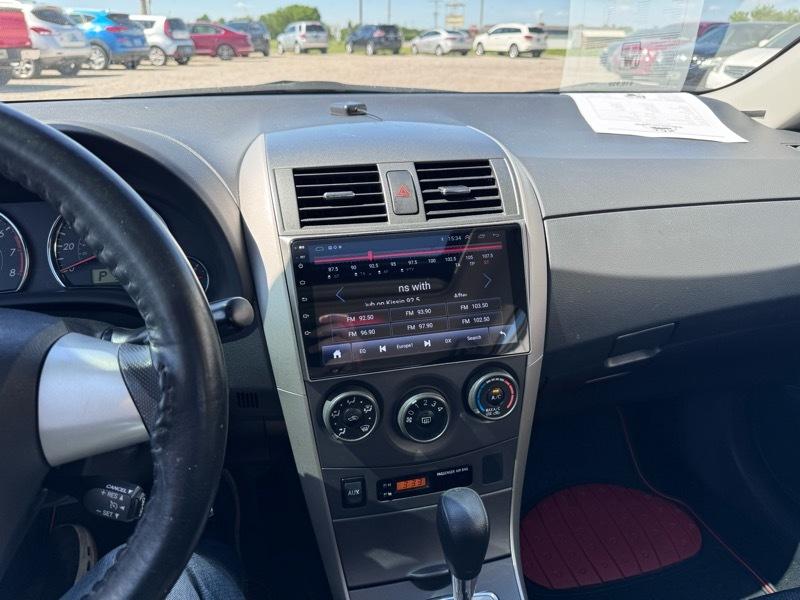 Toyota Corolla S 2011