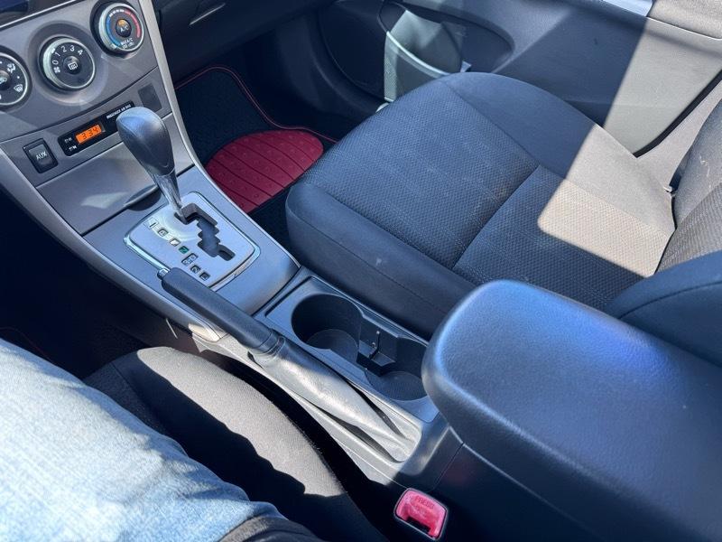 Toyota Corolla S 2011