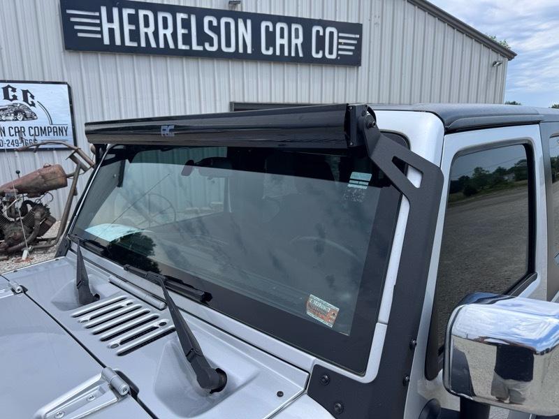 Jeep Wrangler Sport 4WD 2011